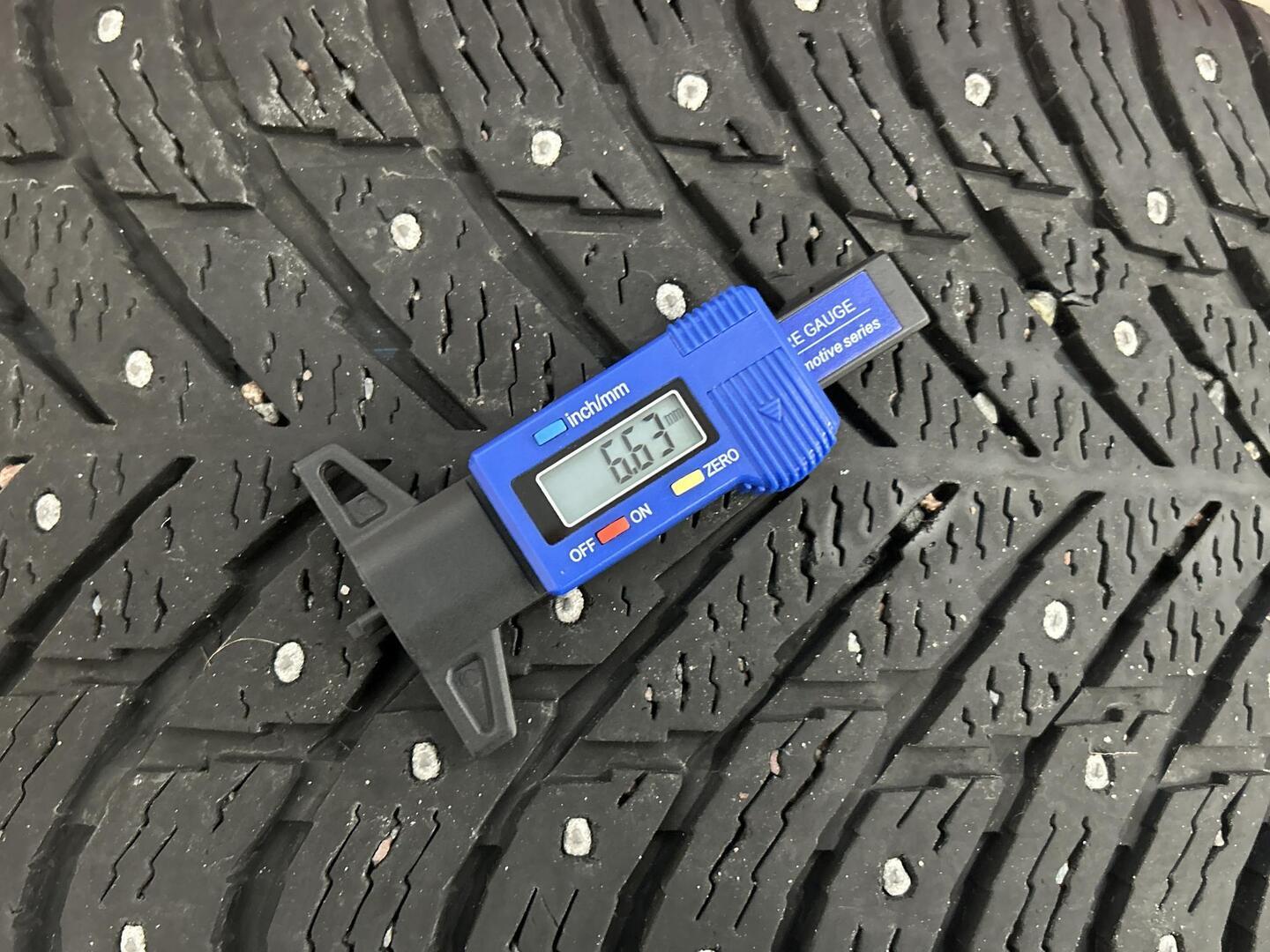 VOLKSWAGEN ID.4 2024