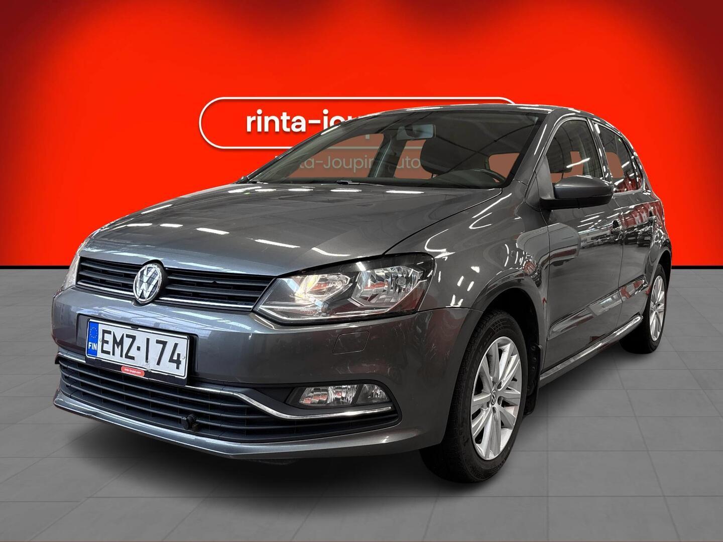 VOLKSWAGEN Polo 2015