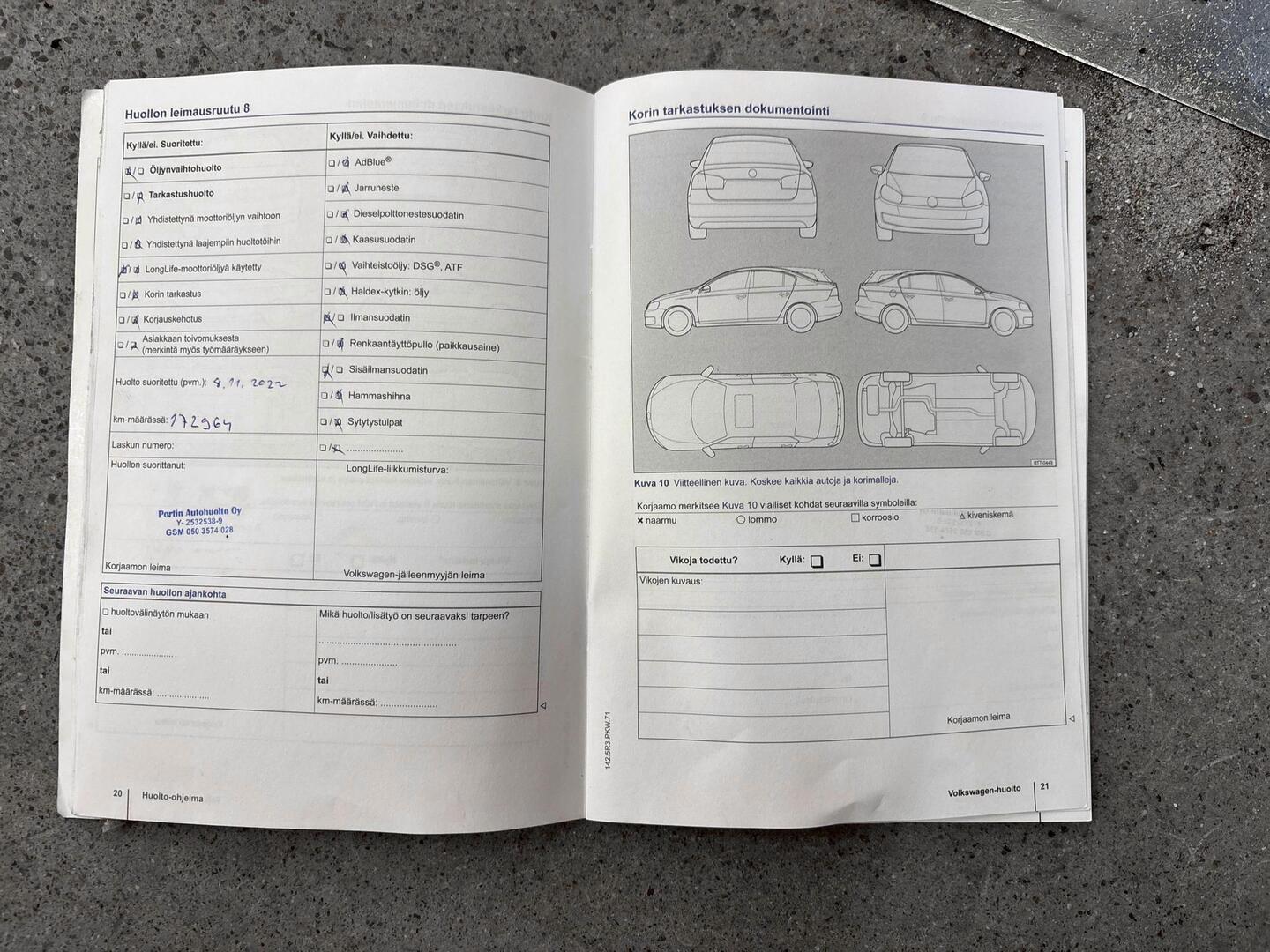 VOLKSWAGEN Polo 2015
