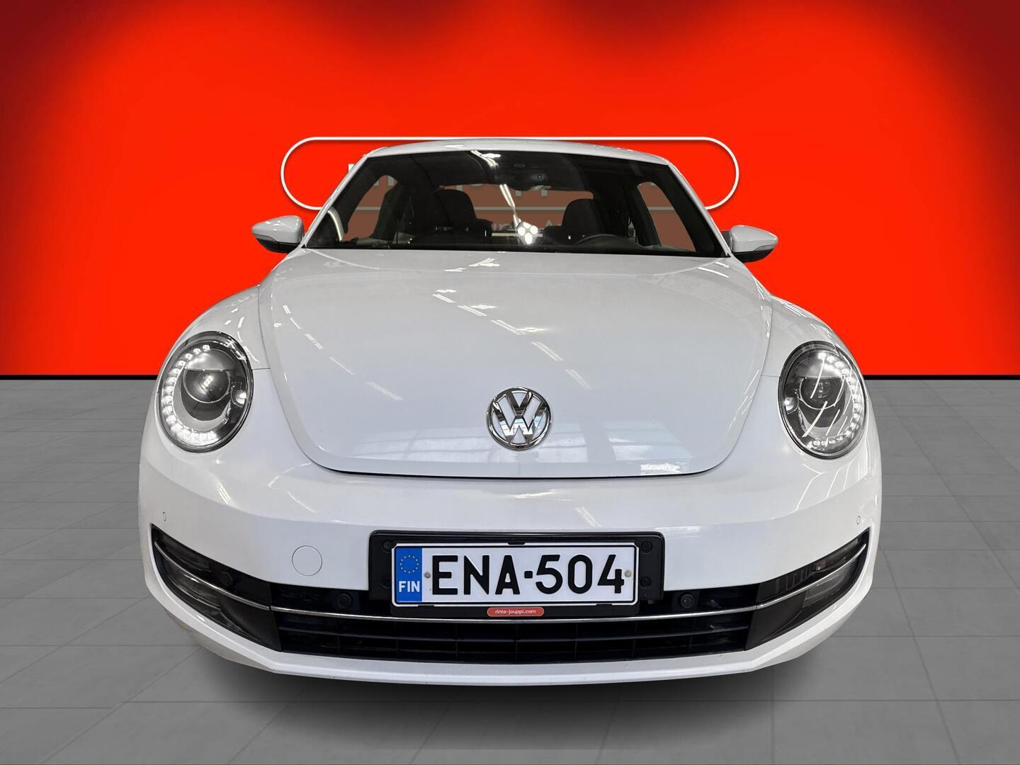 VOLKSWAGEN Beetle 2014