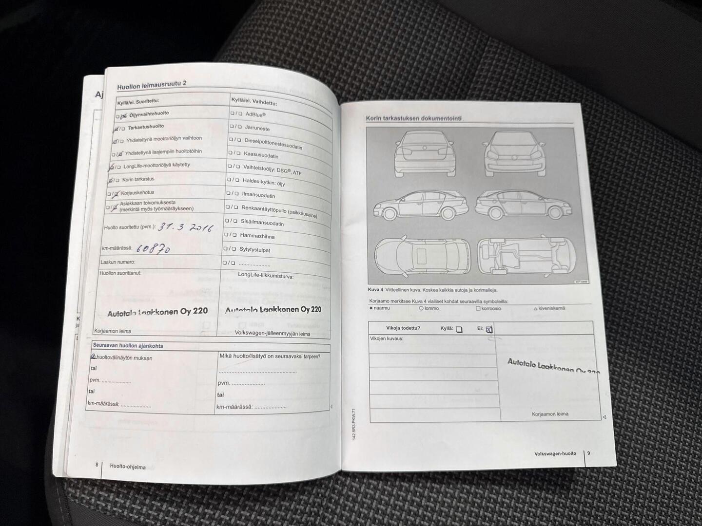 VOLKSWAGEN Beetle 2014