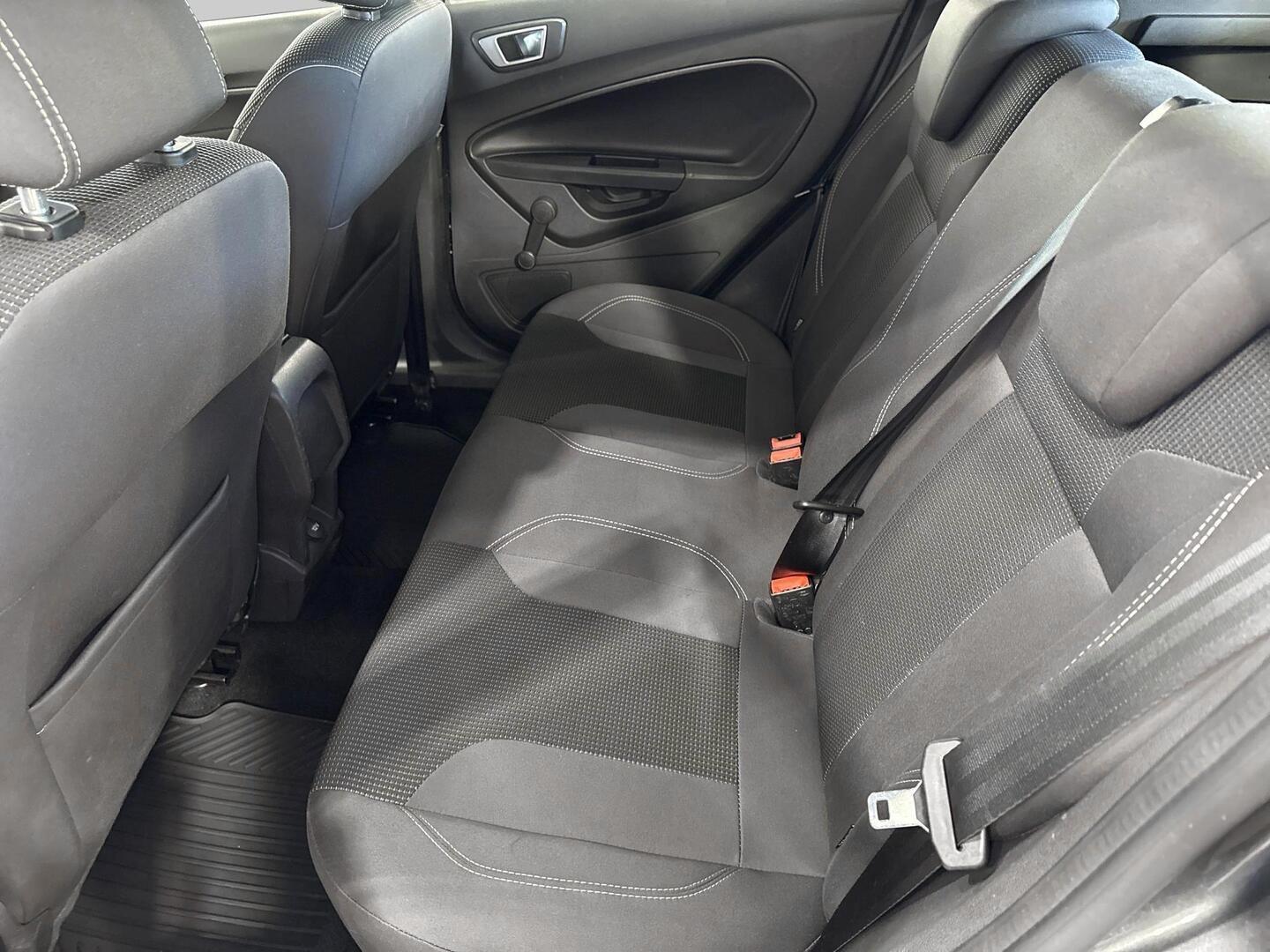 FORD Fiesta 2016