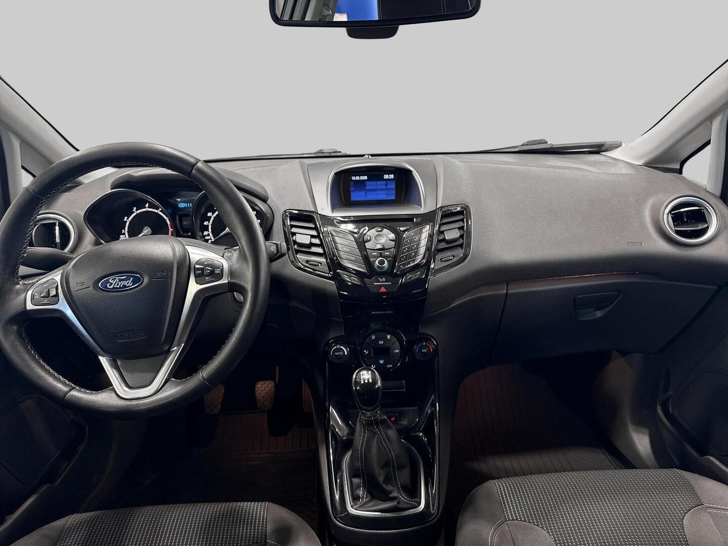 FORD Fiesta 2016