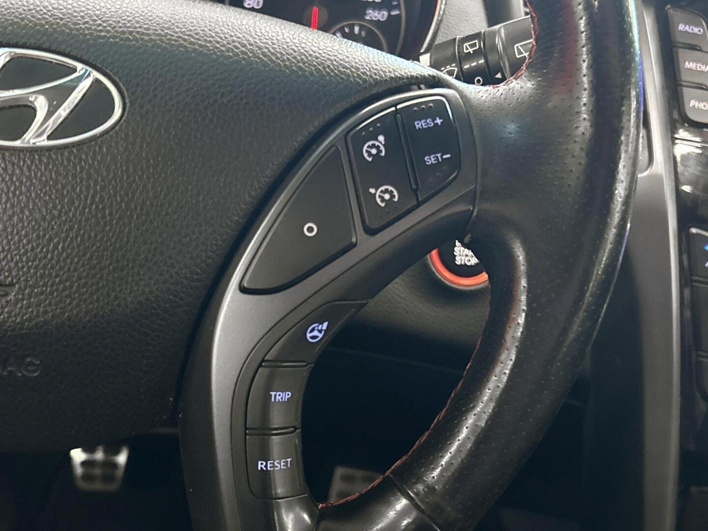 HYUNDAI i30 5d 2016