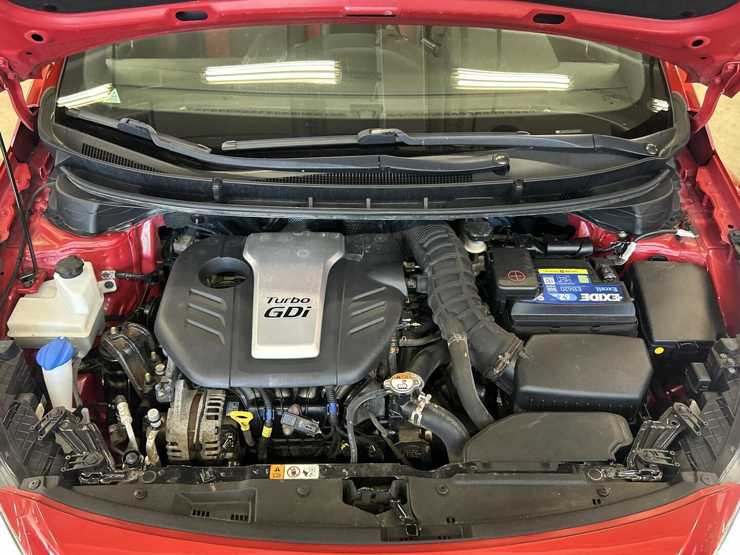 HYUNDAI i30 5d 2016