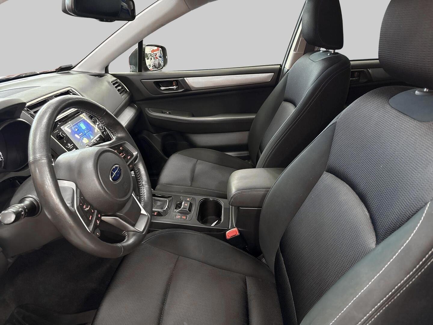 SUBARU Outback 2018