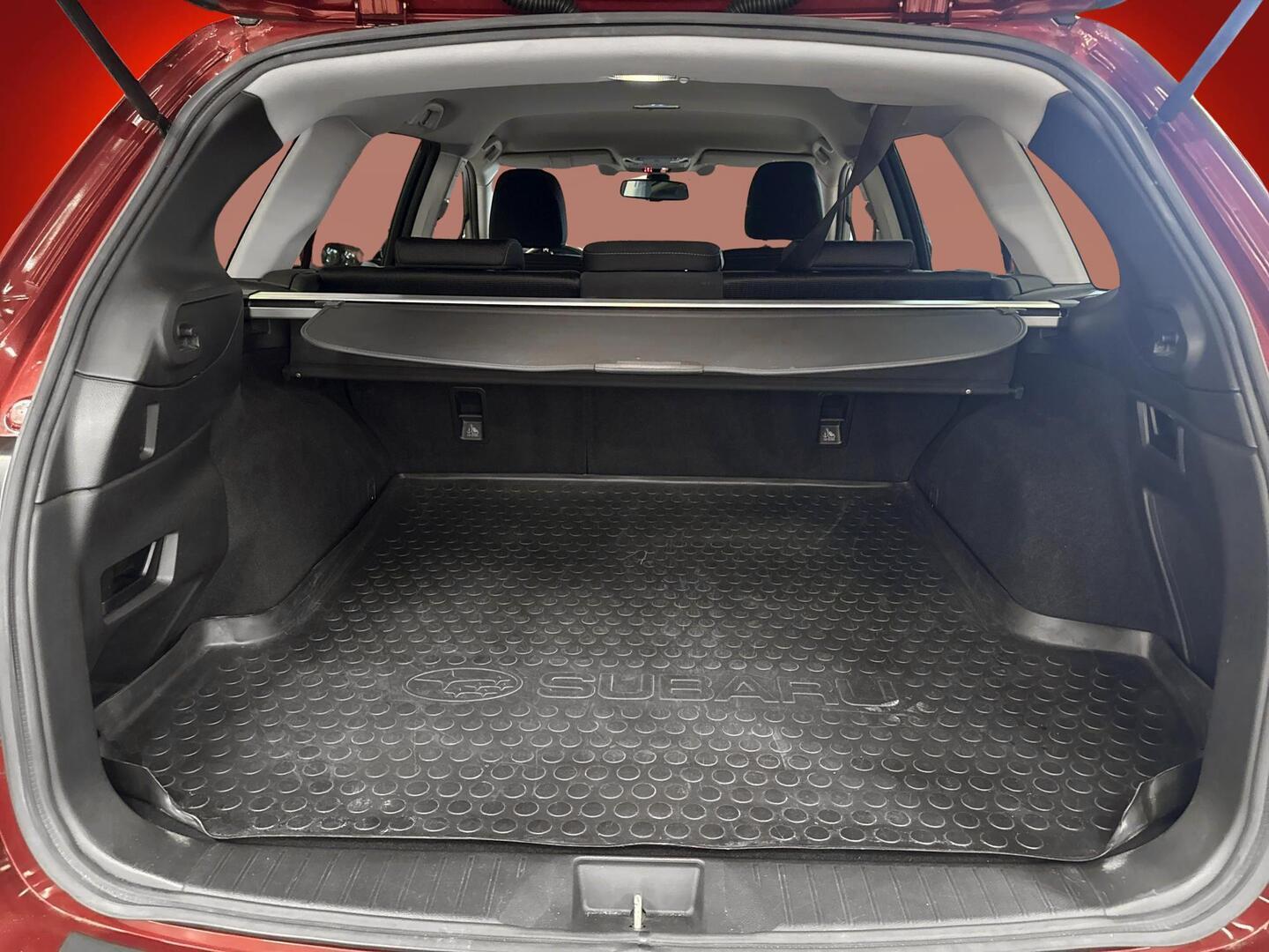 SUBARU Outback 2018
