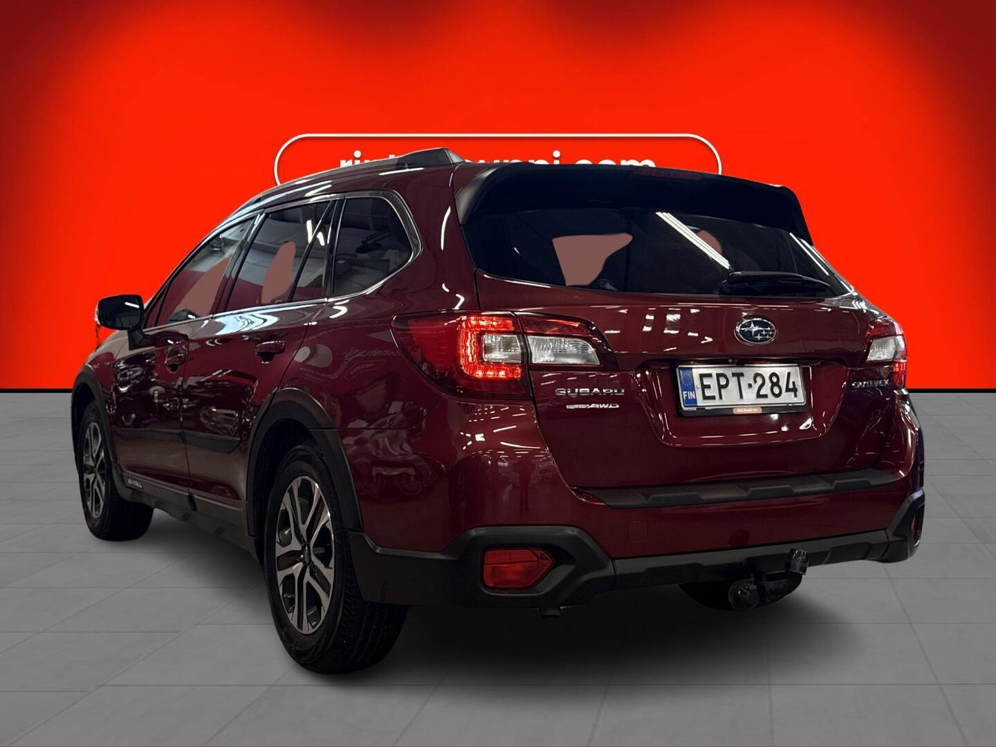 SUBARU Outback 2018