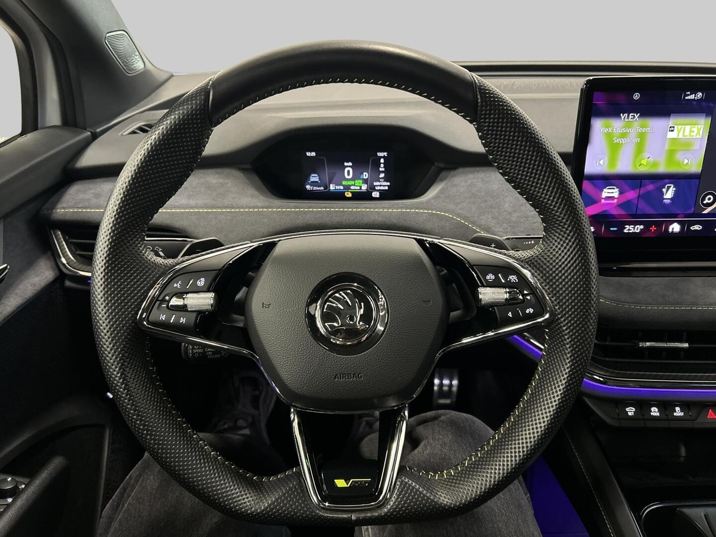 SKODA Enyaq 2022