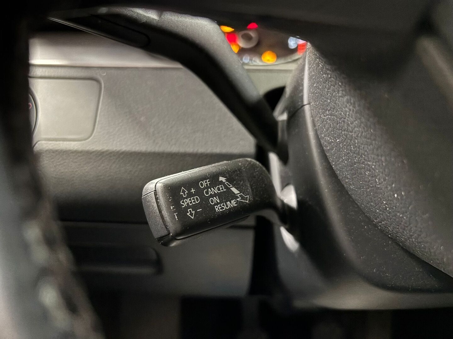 VOLKSWAGEN Passat 2014