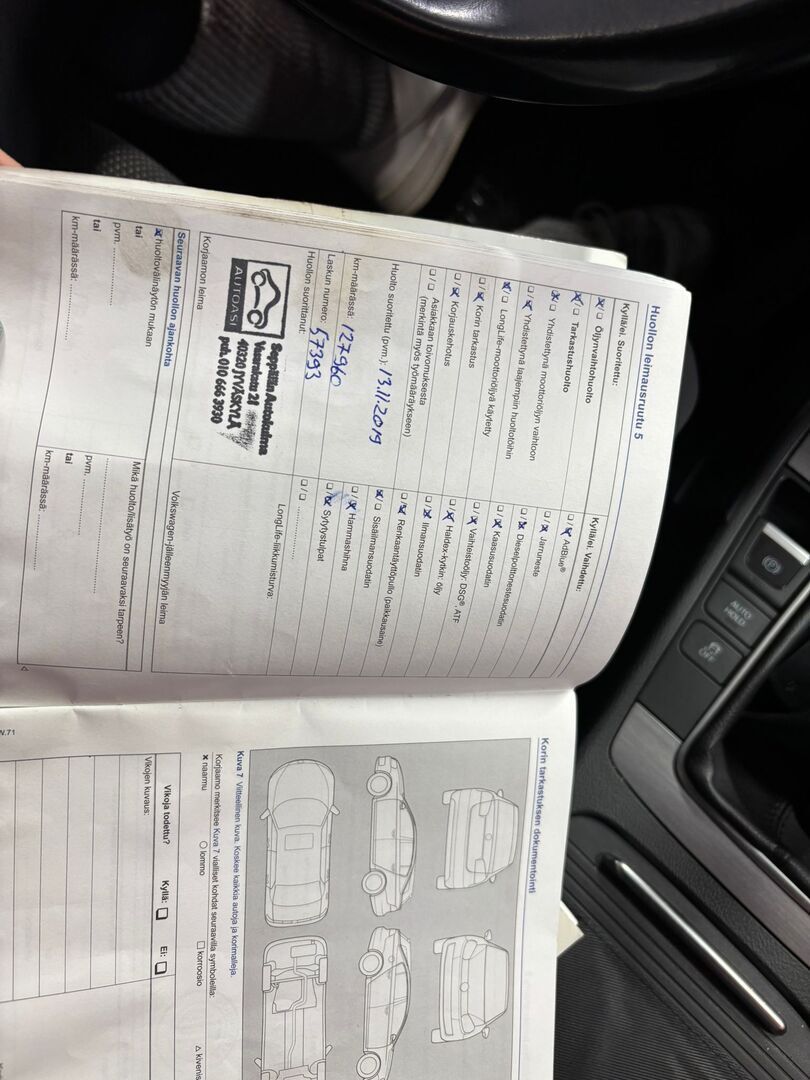 VOLKSWAGEN Passat 2014