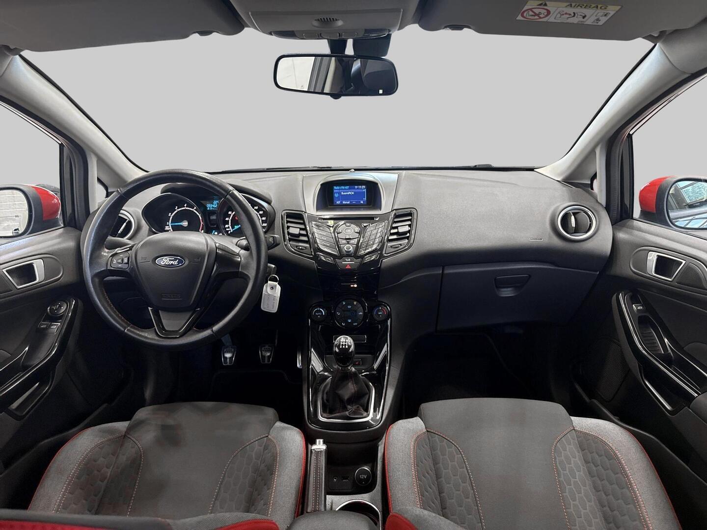 FORD Fiesta 2015