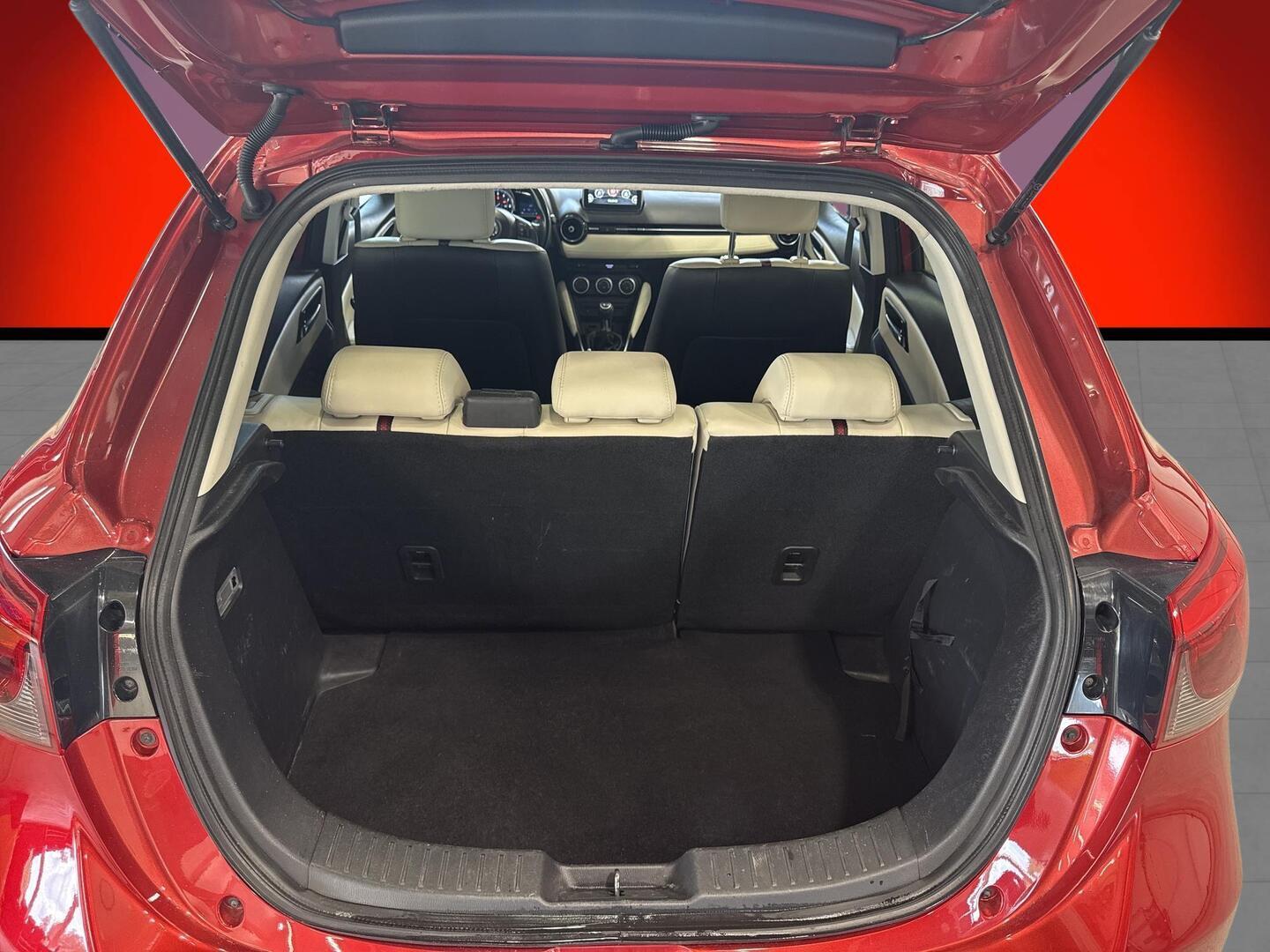 MAZDA 2 2016