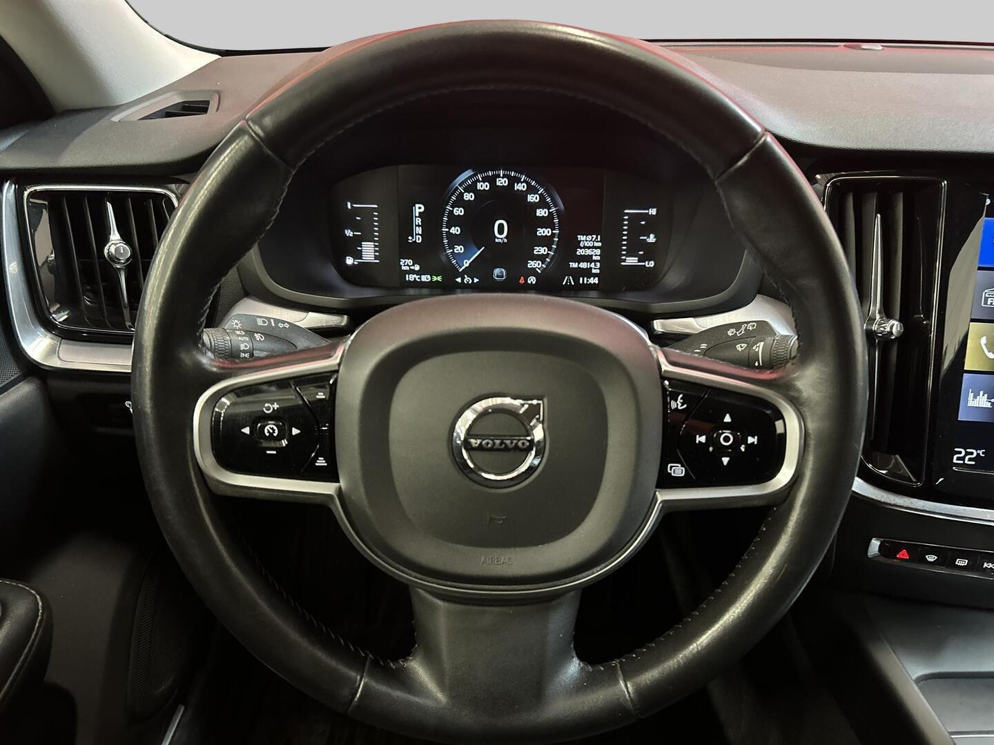 VOLVO V60 Cross Country 2019
