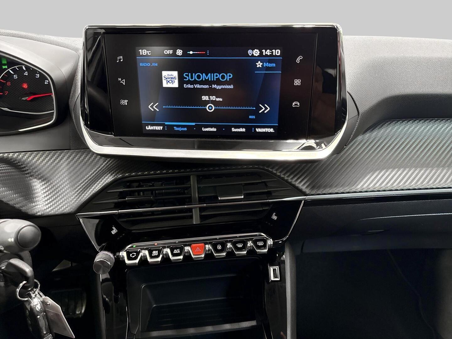 PEUGEOT 208 2022