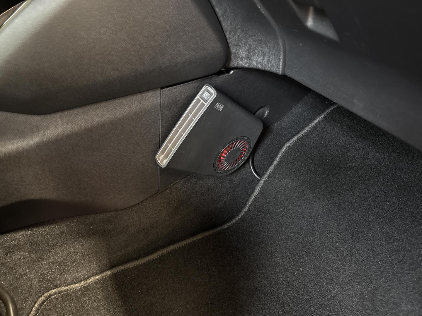 PEUGEOT 208 2022