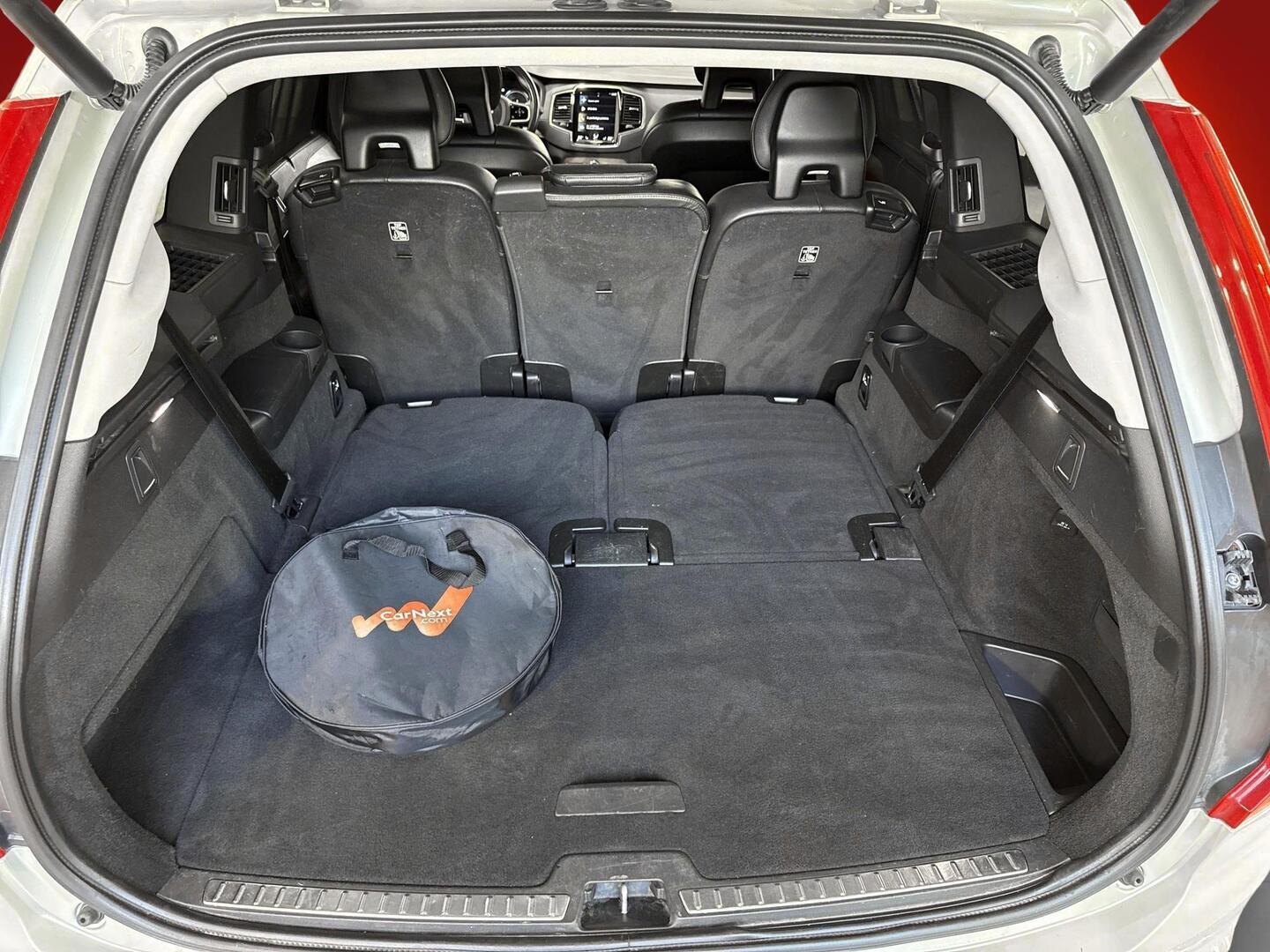 VOLVO XC90 2020