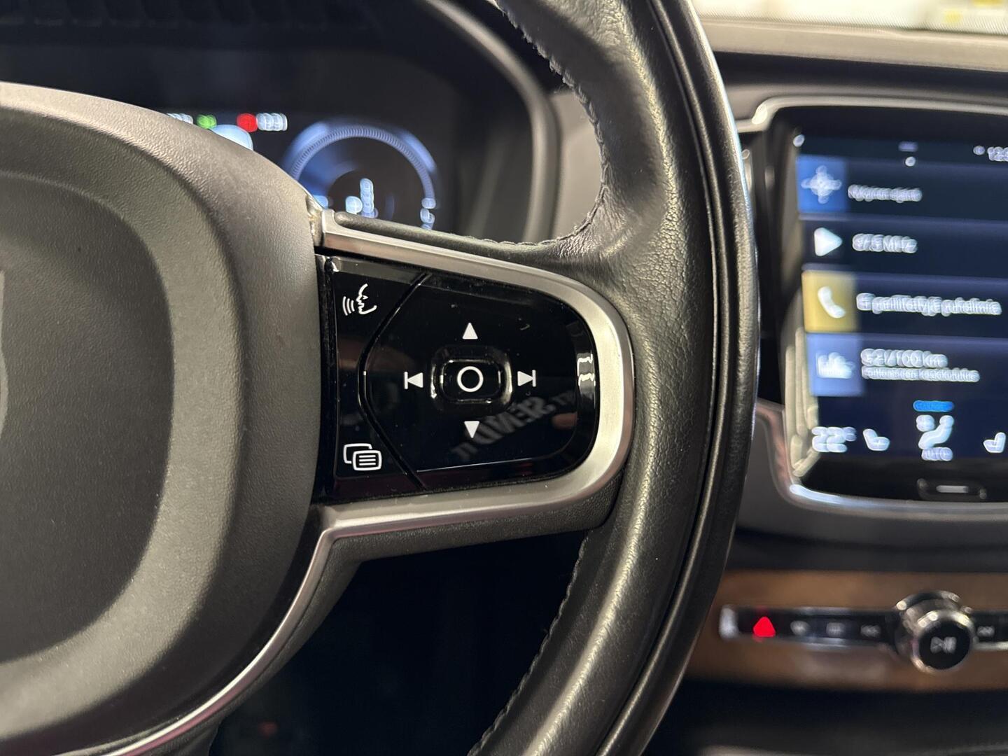 VOLVO XC90 2020