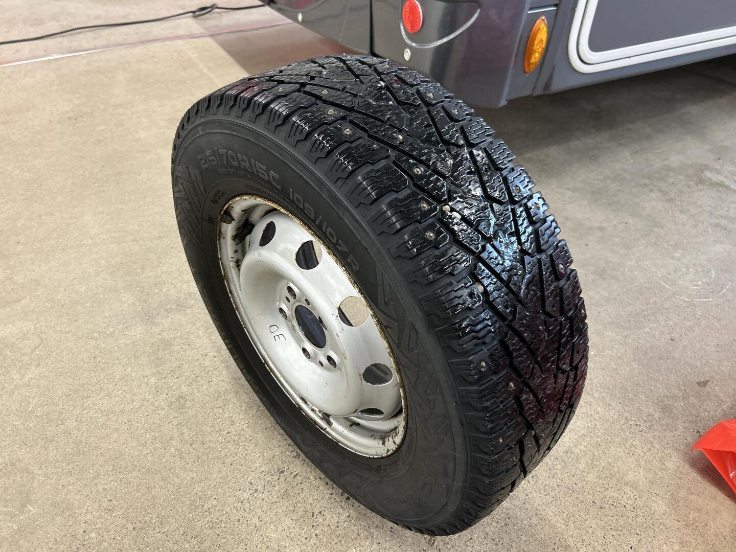 ADRIA Coral S 670SL Supreme 2010