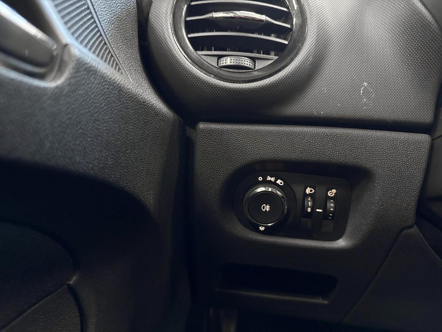 OPEL Corsa 2010