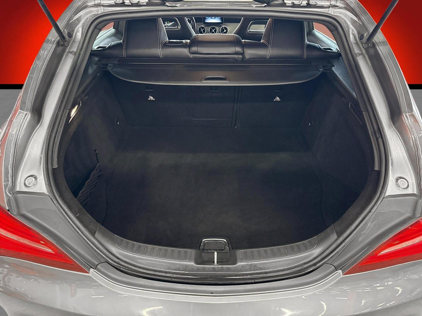 MERCEDES-BENZ CLA 2018
