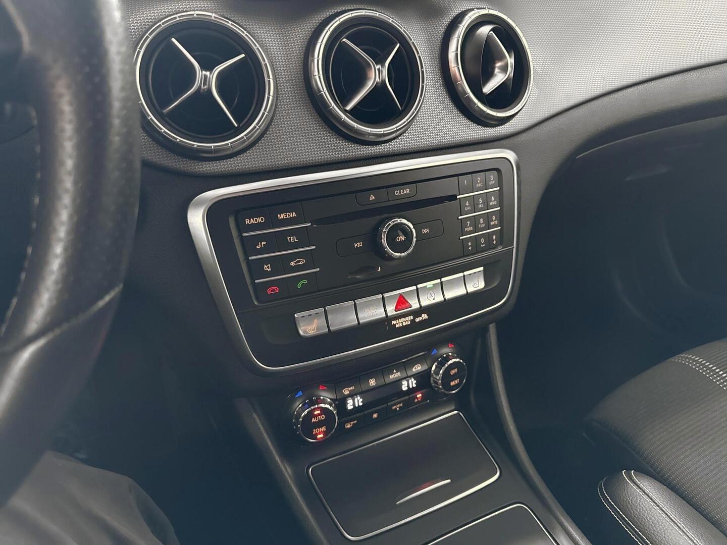 MERCEDES-BENZ CLA 2018