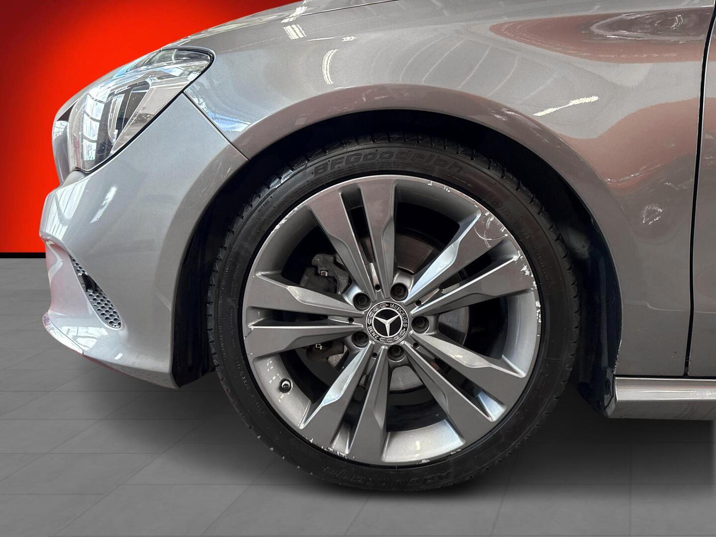 MERCEDES-BENZ CLA 2018