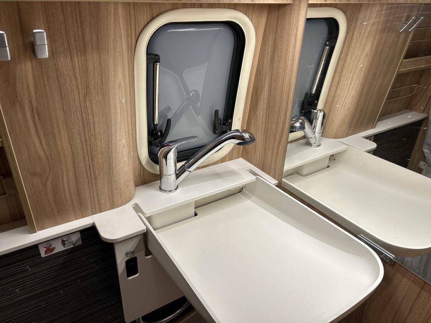 HYMER GRAND CANYON S Cross Over 2022