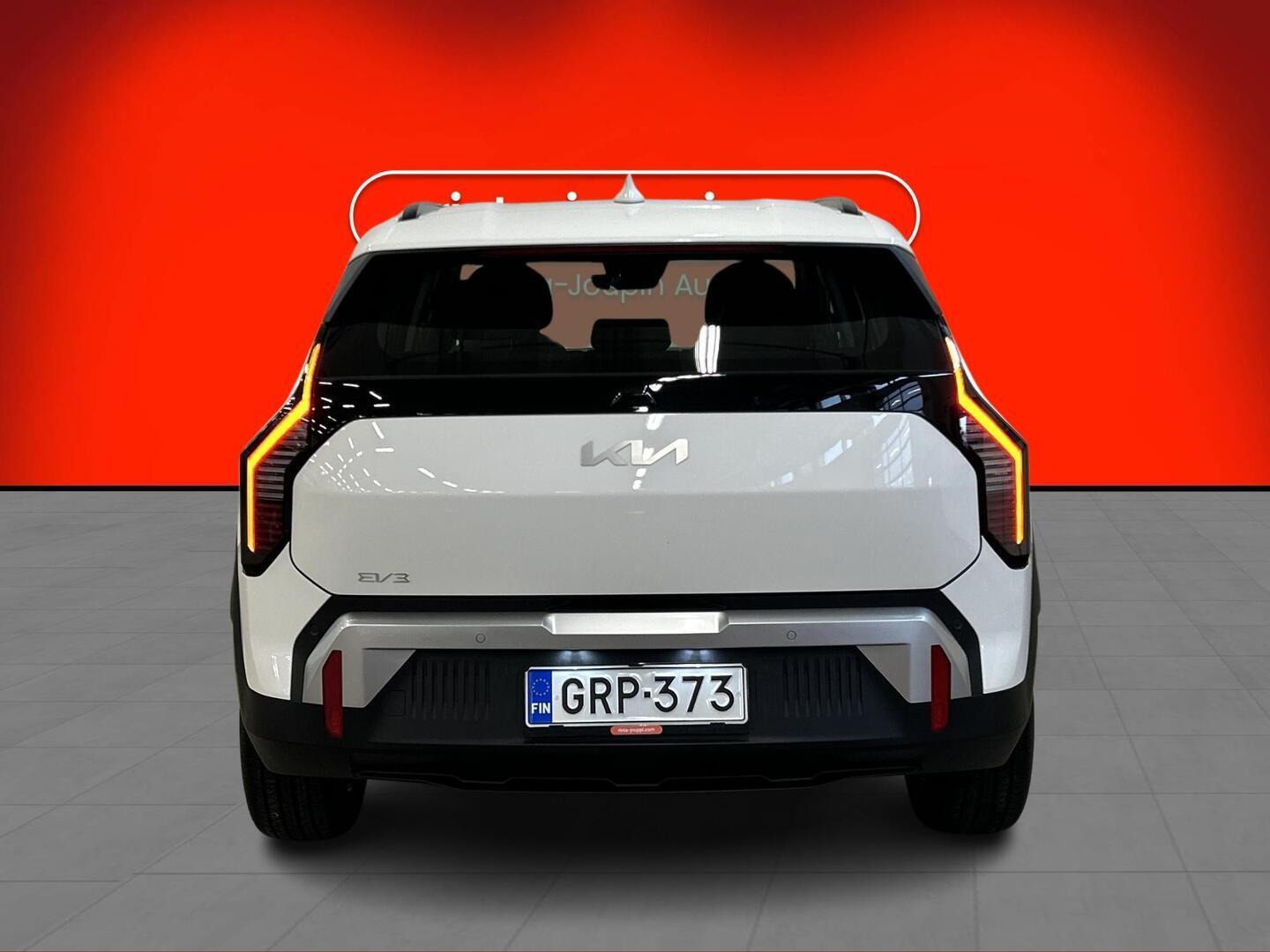 KIA EV3 2025