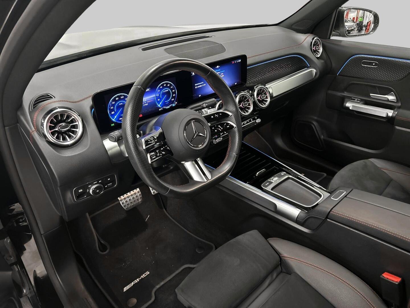 MERCEDES-BENZ EQB 2025