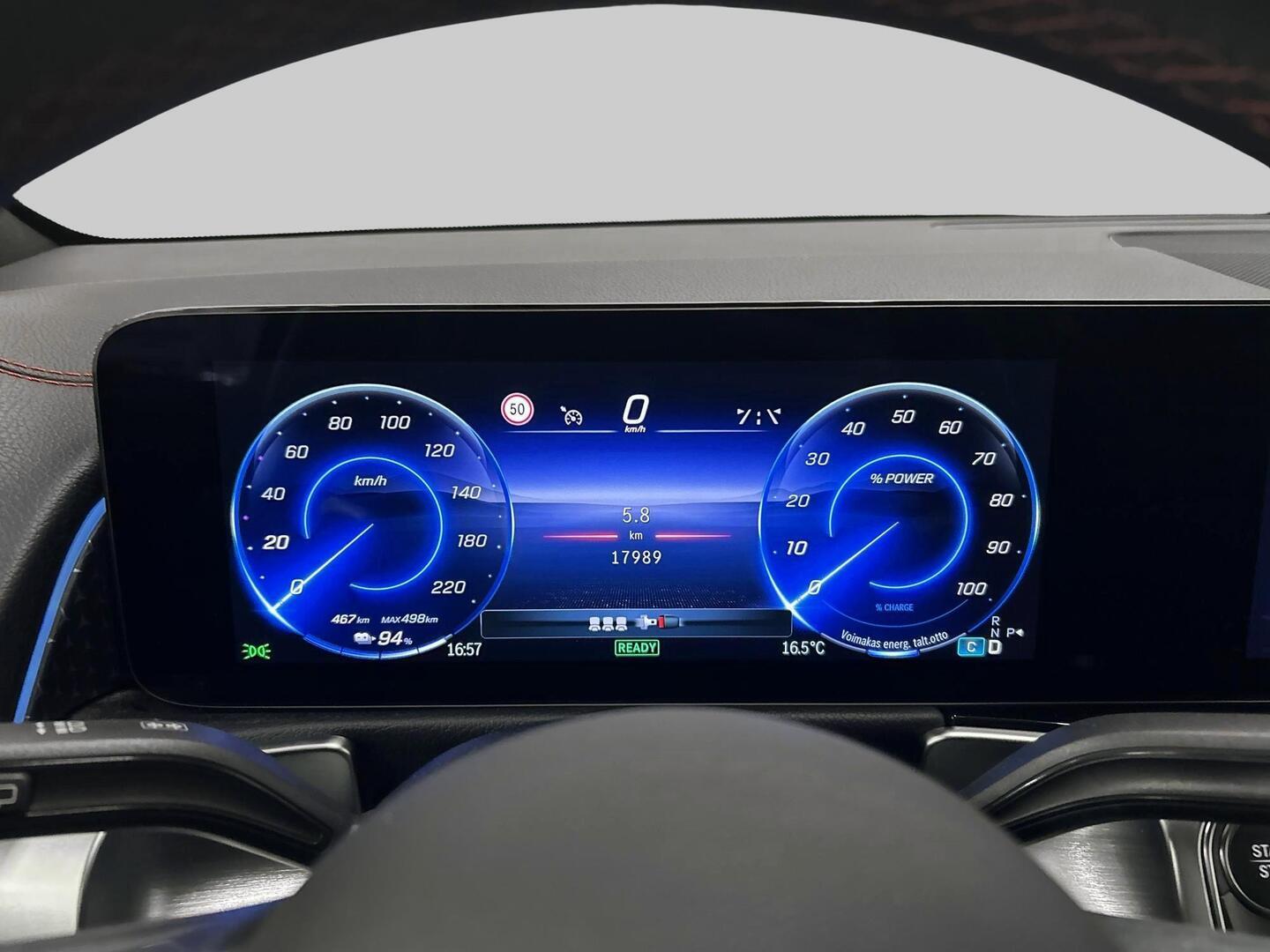 MERCEDES-BENZ EQB 2025