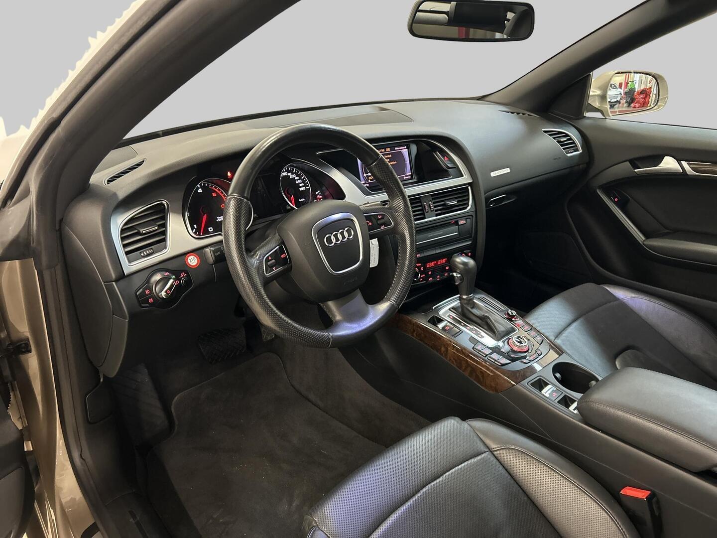 AUDI A5 2011