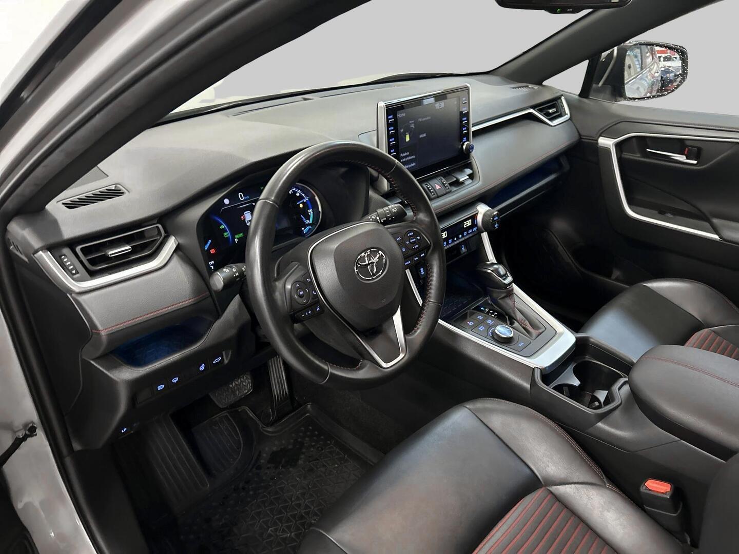 TOYOTA RAV4 Plug-in 2020