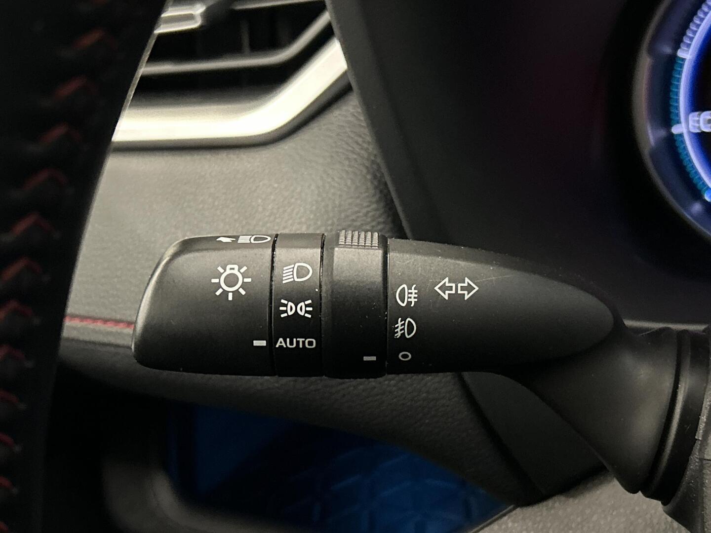 TOYOTA RAV4 Plug-in 2020