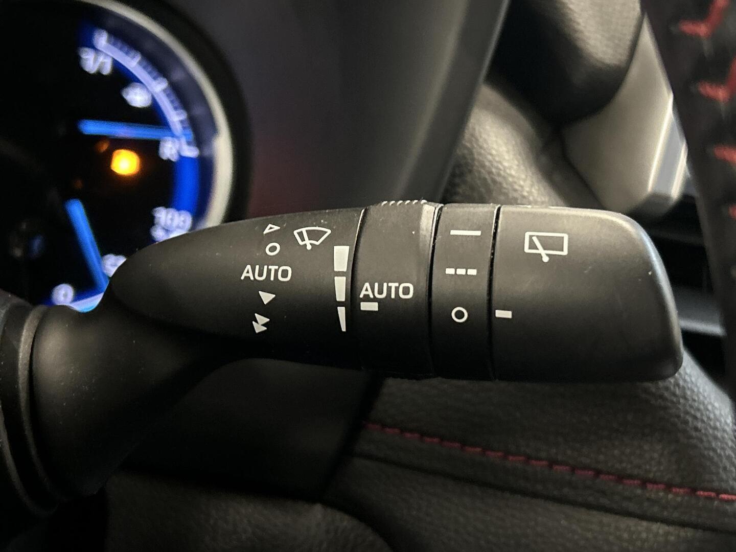 TOYOTA RAV4 Plug-in 2020