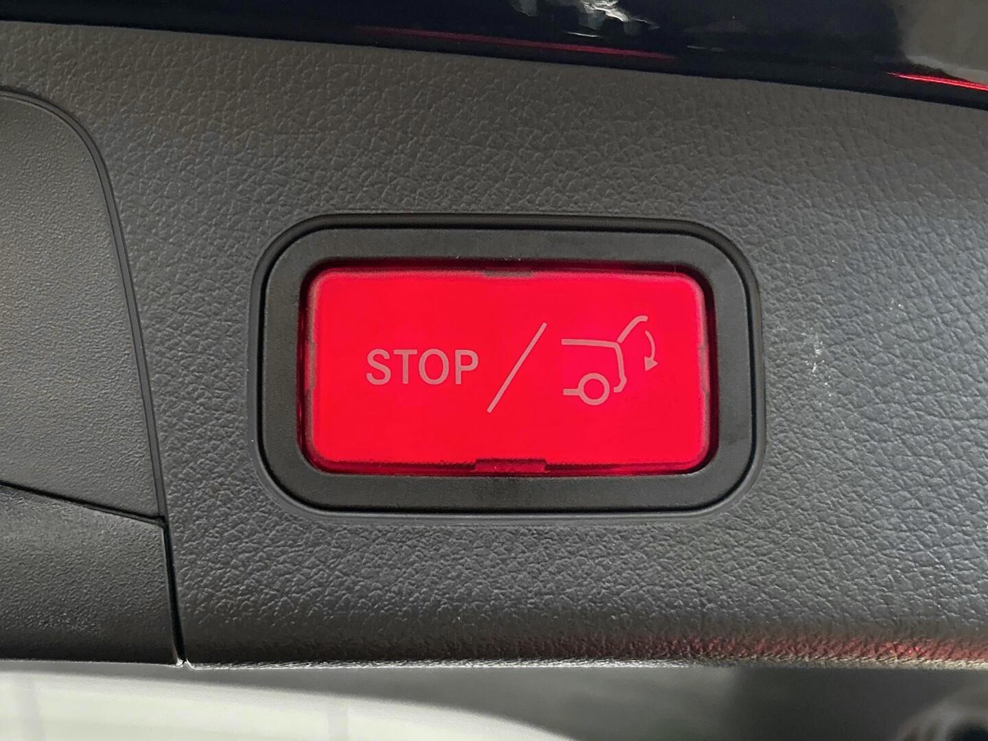 MERCEDES-BENZ EQA 2025