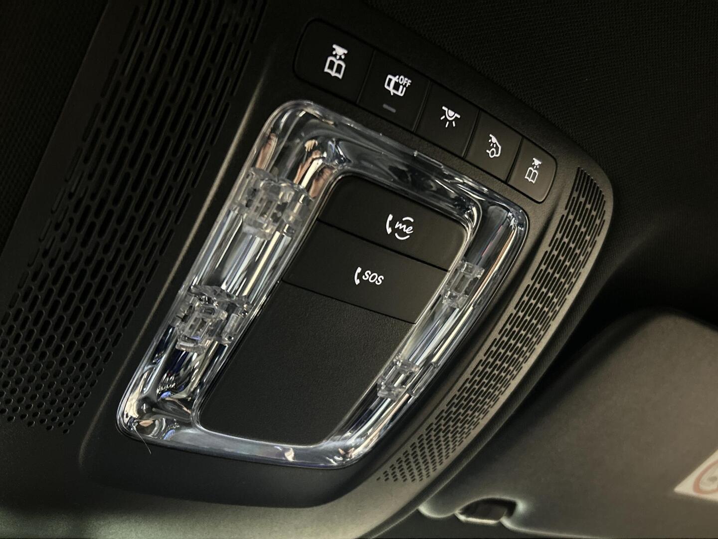 MERCEDES-BENZ EQA 2025