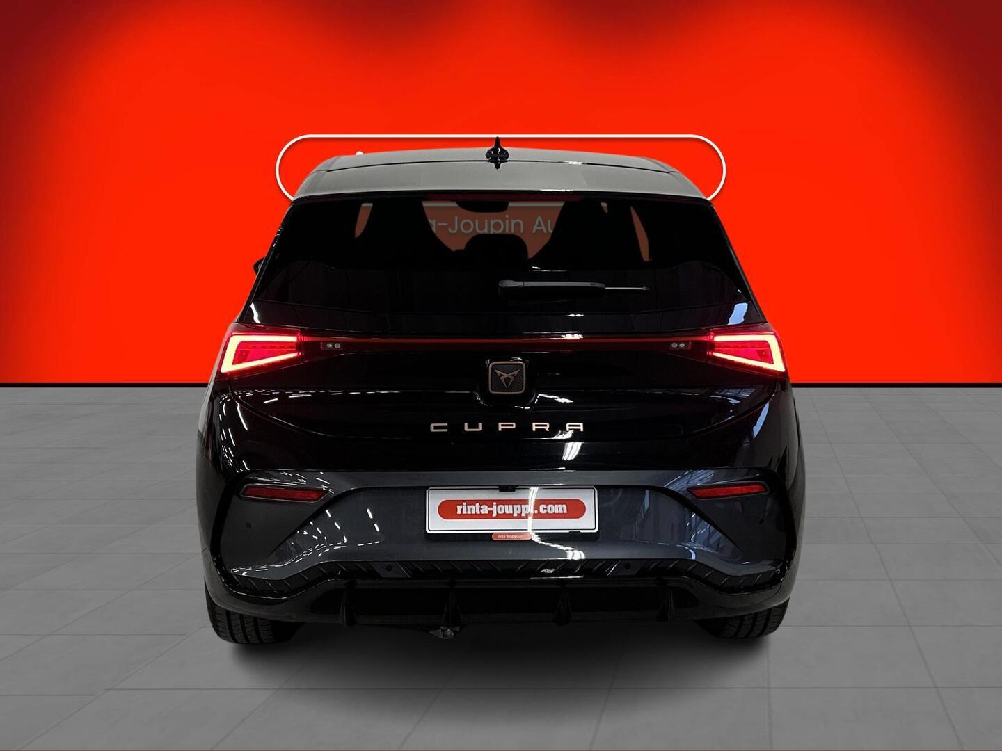 CUPRA Born 2025