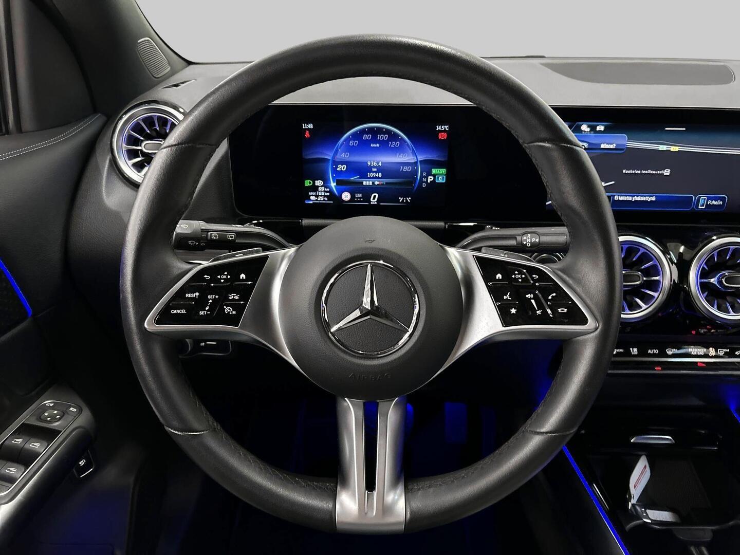 MERCEDES-BENZ EQA 2024
