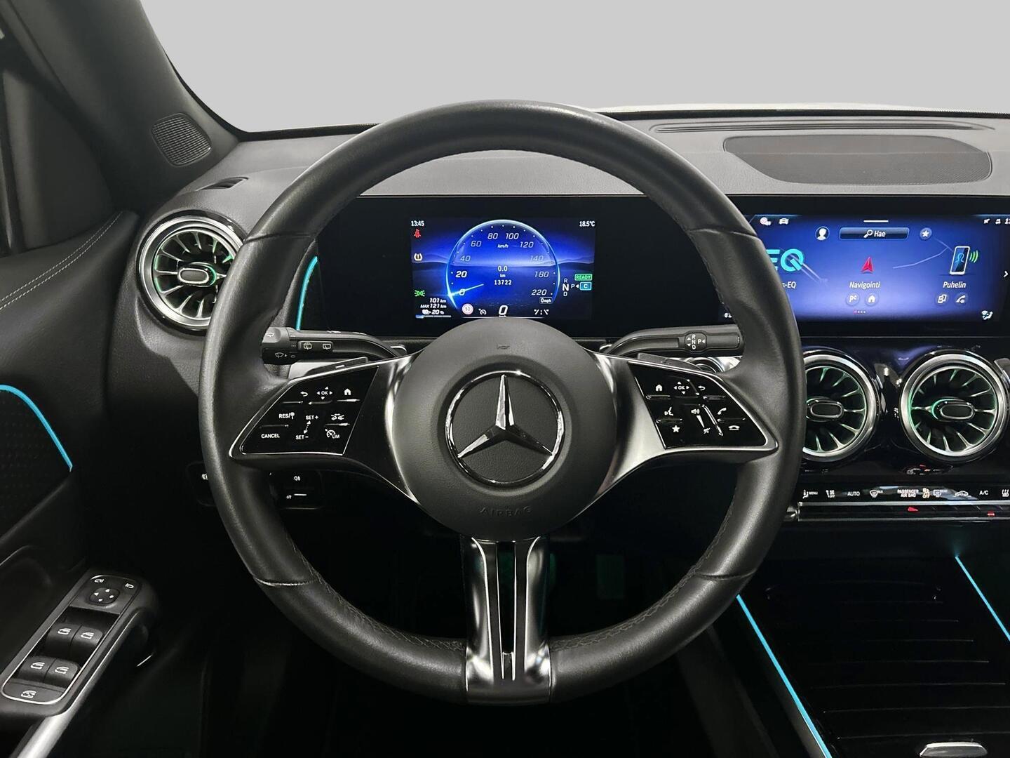 MERCEDES-BENZ EQB 2024