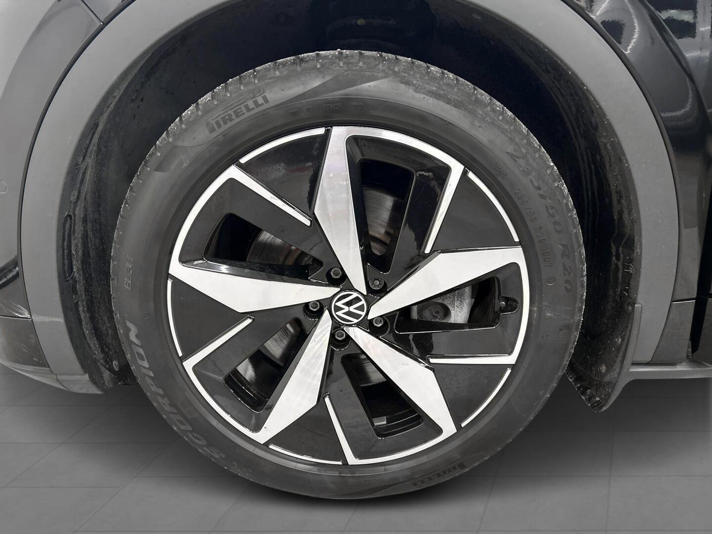 VOLKSWAGEN ID.4 2024