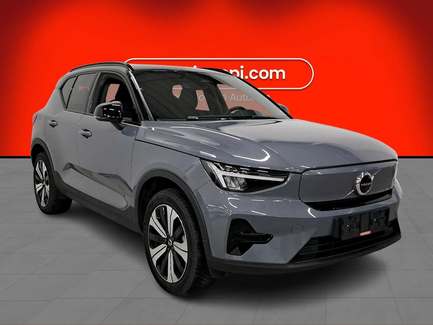 VOLVO XC40 2022