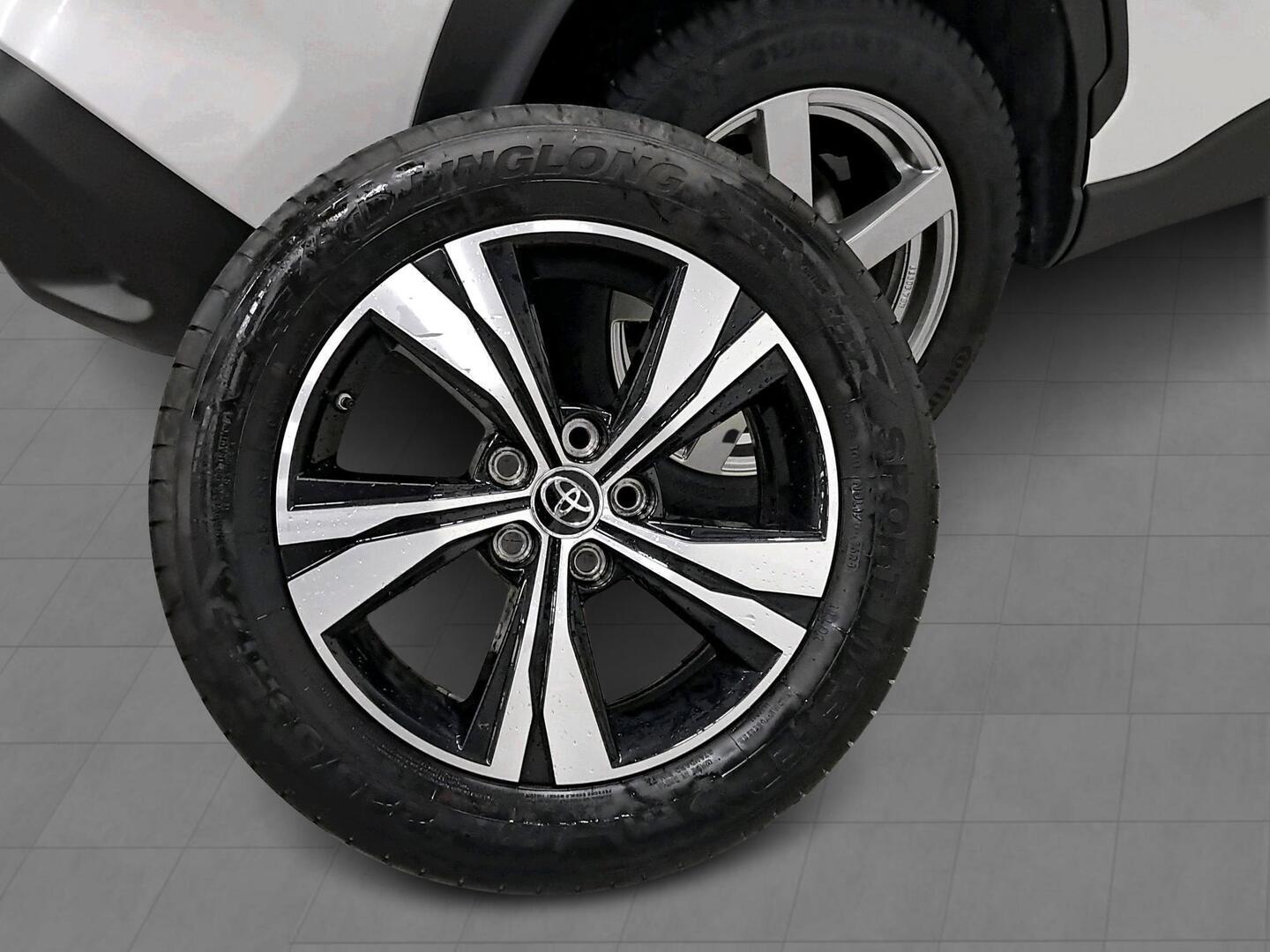 TOYOTA Corolla Cross 2023