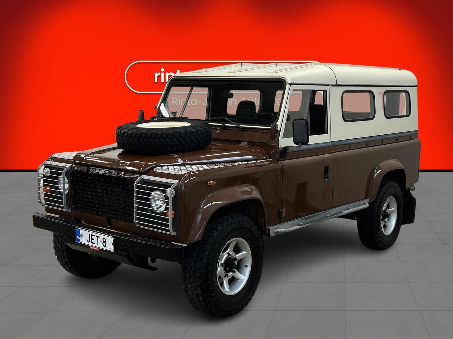 LAND ROVER DEFENDER 1984