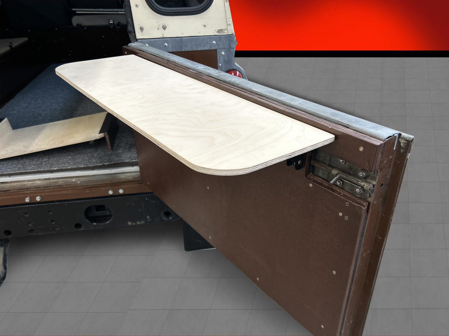 LAND ROVER DEFENDER 1984