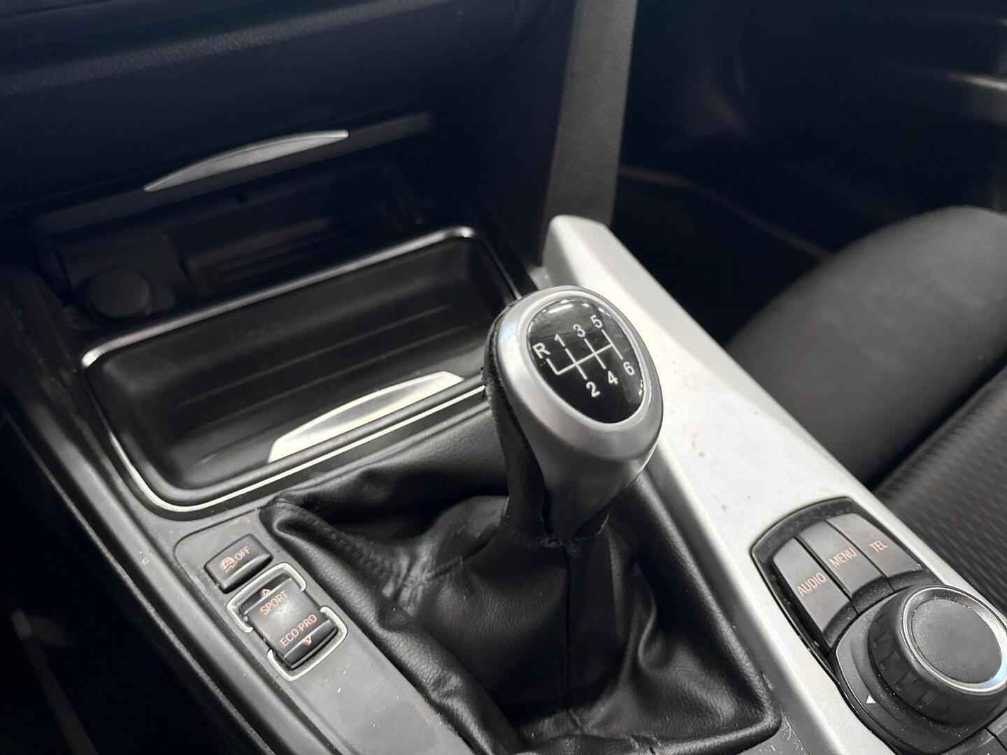 BMW 320 2012