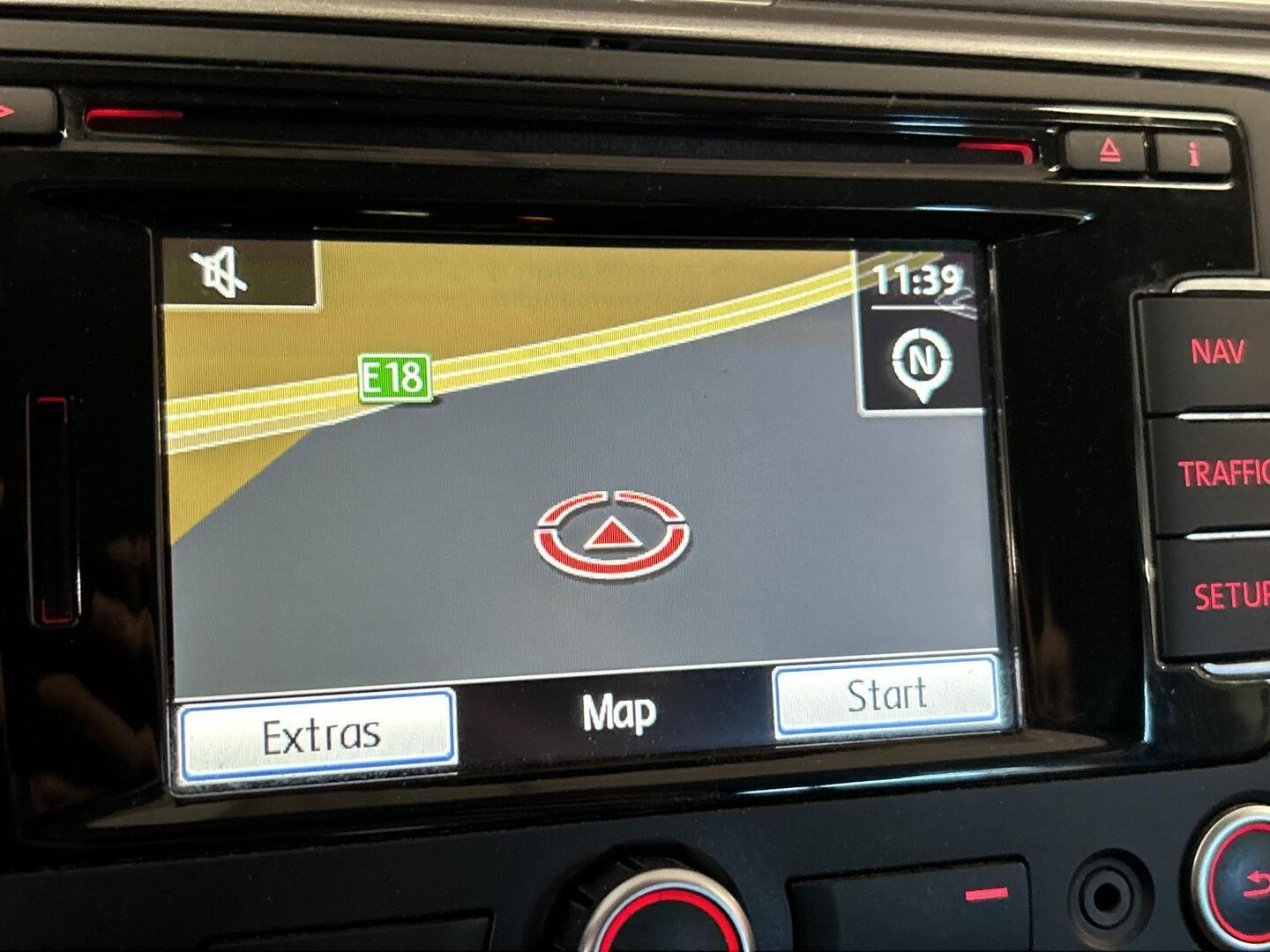 VOLKSWAGEN Passat 2011