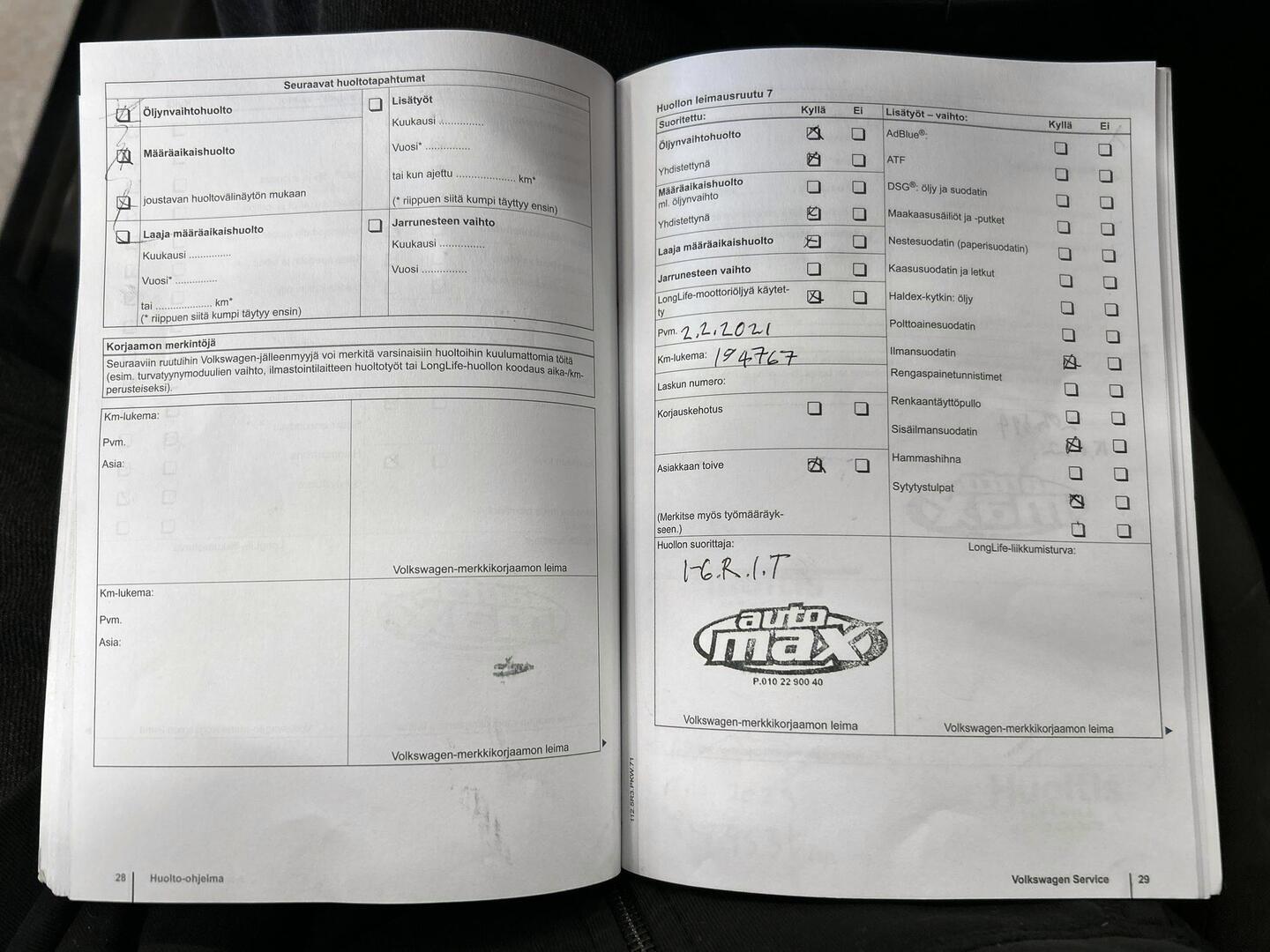 VOLKSWAGEN Passat 2011