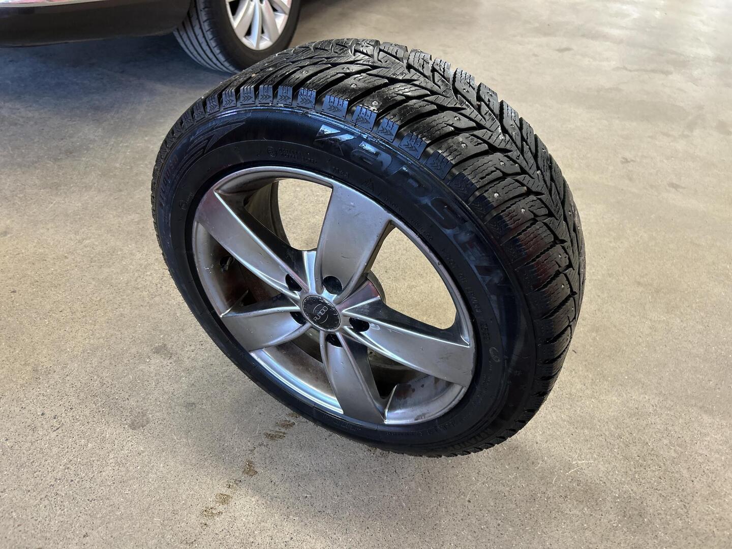 VOLKSWAGEN Passat 2011