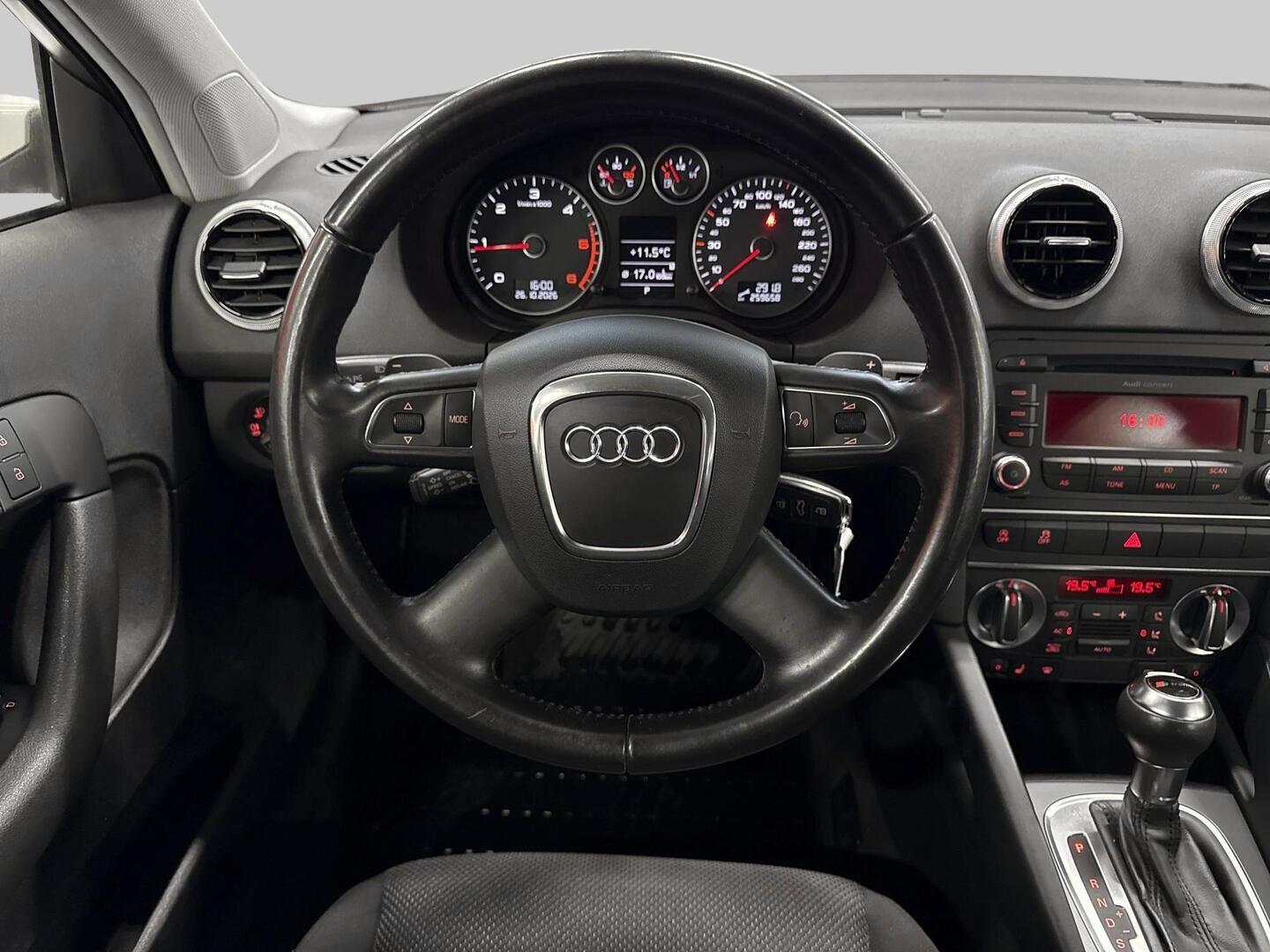 AUDI A3 2013